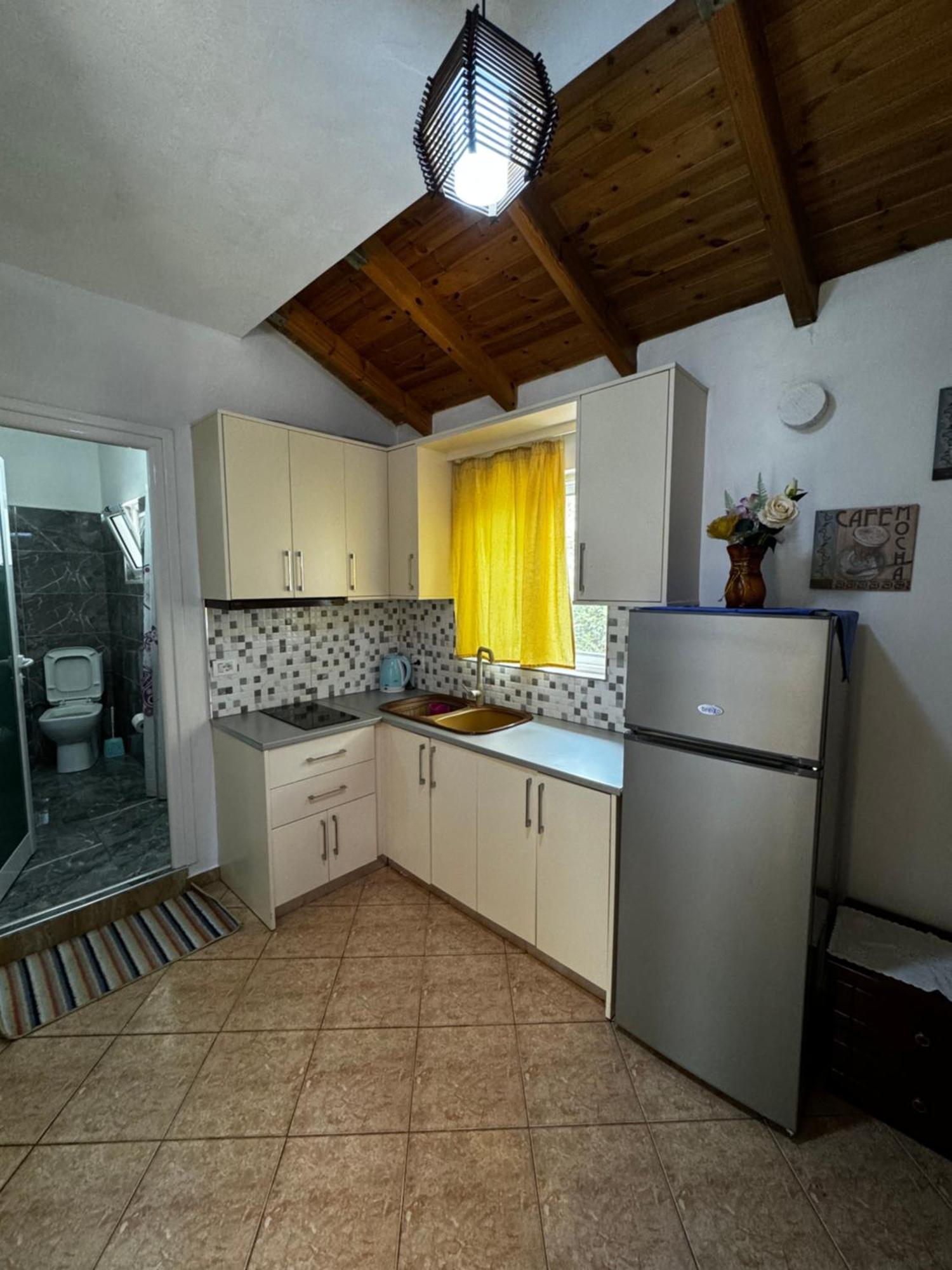 Vila Zogaj Ksamil Luaran gambar