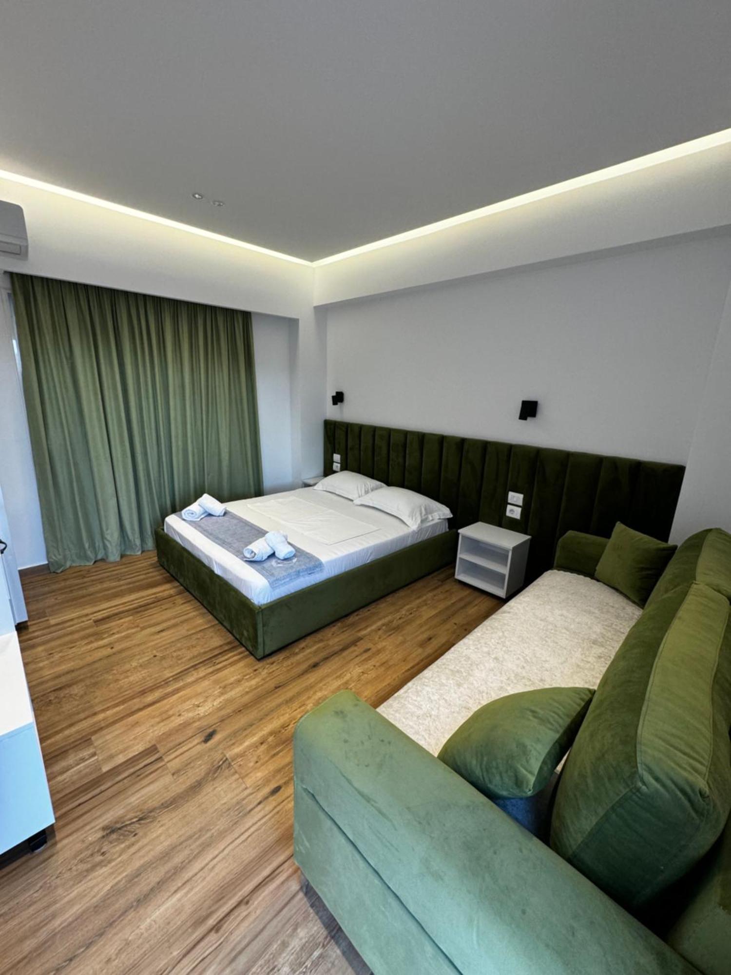 Vila Zogaj Ksamil Luaran gambar