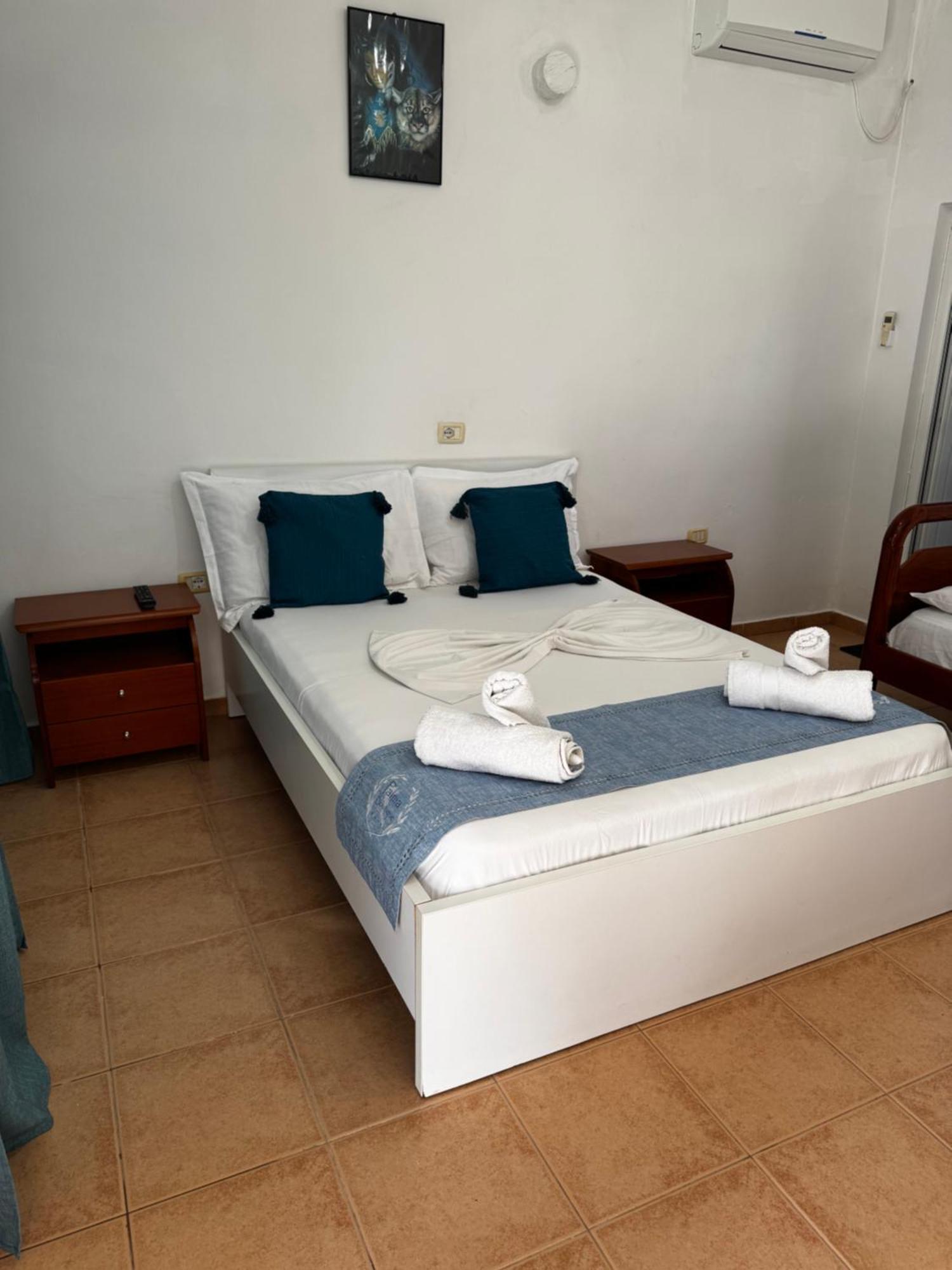 Vila Zogaj Ksamil Luaran gambar